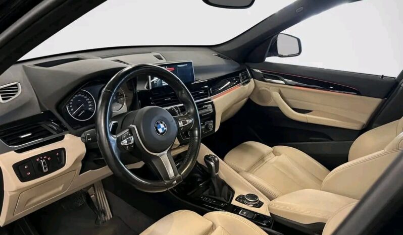 
								BMW X1 full									