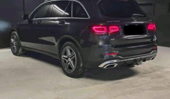 
										Mercedes-Benz GLC full									