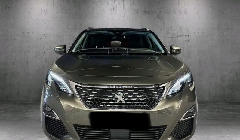 
								Peugeot 3008 full									