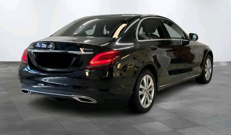 
								Mercedes-Benz Classe C C300e 4MATIC full									