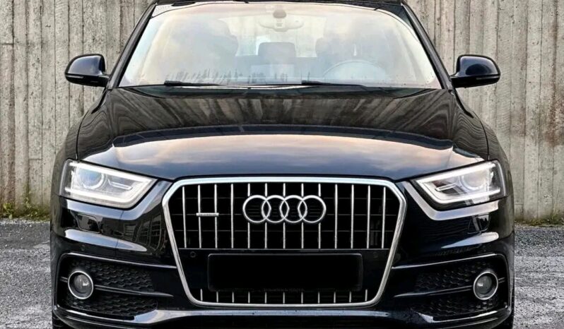 
								Audi Q3 full									