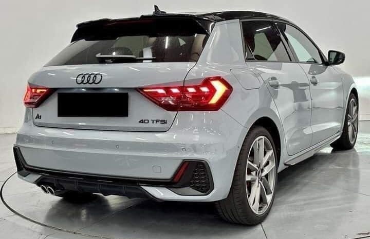 
								Audi A1 sportback full									