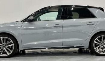 
										Audi A1 sportback full									