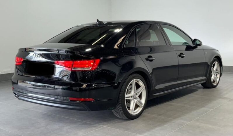 
								Audi A4 S-line full									