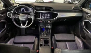 
										Audi Q3 full									