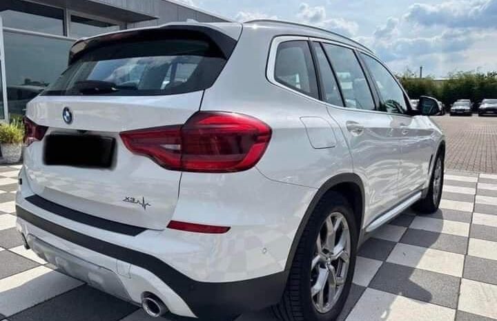 
								BMW X3 xDrive full									