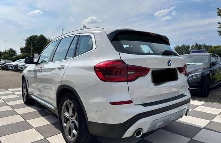 
								BMW X3 xDrive full									