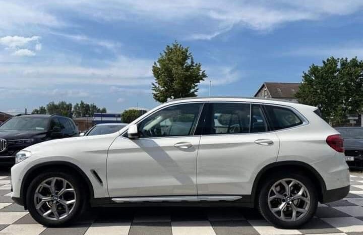 
								BMW X3 xDrive full									