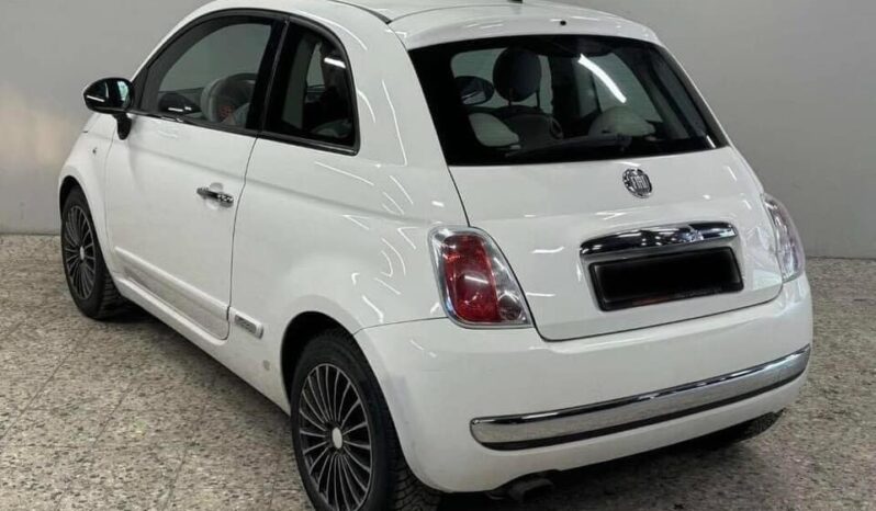 
								Fiat500 full									