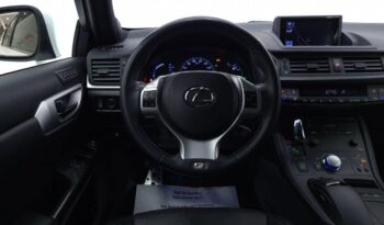 
										Lexus CT200h full									