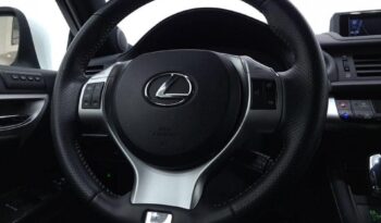 
										Lexus CT200h full									