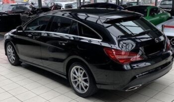 
										Mercedes-Benz CLA 220 full									