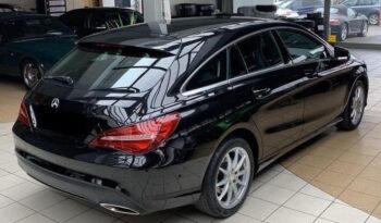 
										Mercedes-Benz CLA 220 full									