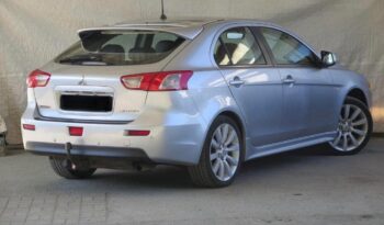 
										Mitsubishi Lancer full									