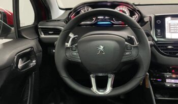 
										Peugeot 208 full									