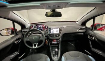 
										Peugeot 208 full									