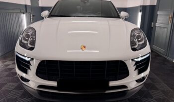 
										Porsche Macan S full									