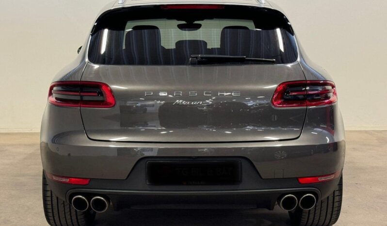 
								Porsche Macan S full									