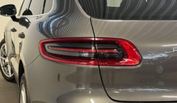 
										Porsche Macan S full									