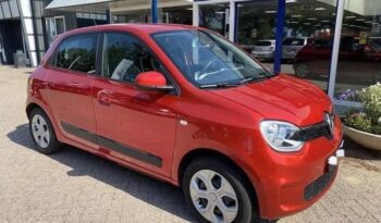 
										Renault Twingo EV full									