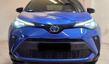 
										Toyota C-HR full									