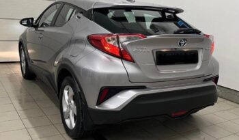 
										Toyota C-HR full									