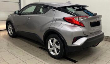 
										Toyota C-HR full									