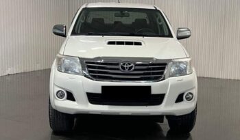 
										Toyota HiLux full									