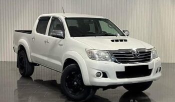 
										Toyota HiLux full									