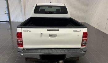 
										Toyota HiLux full									