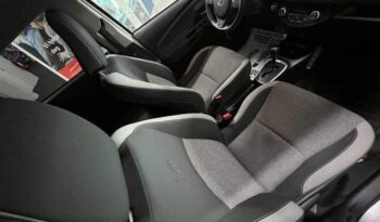 
										Toyota Yaris full									