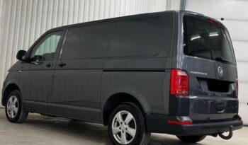 
										Volkswagen Transporter full									