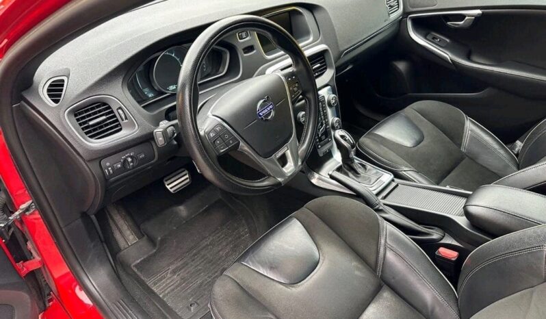 
								Volvo V40 full									