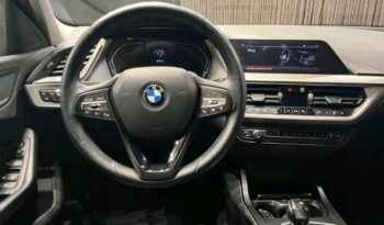 
										BMW Série 1 118i full									