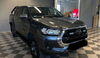 
										Toyota Hilux full									