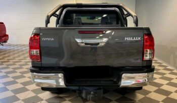 
										Toyota Hilux full									