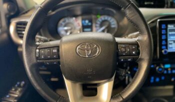 
										Toyota Hilux full									