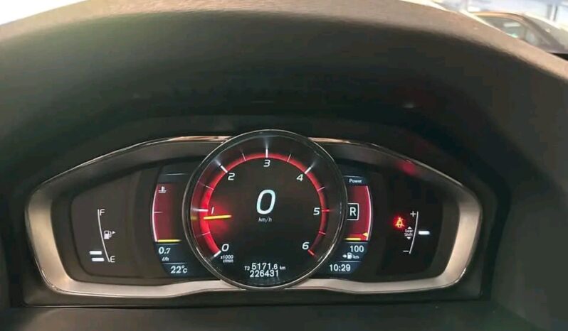 
								Volvo S60 full									