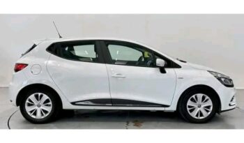 
										Renault Cliot full									