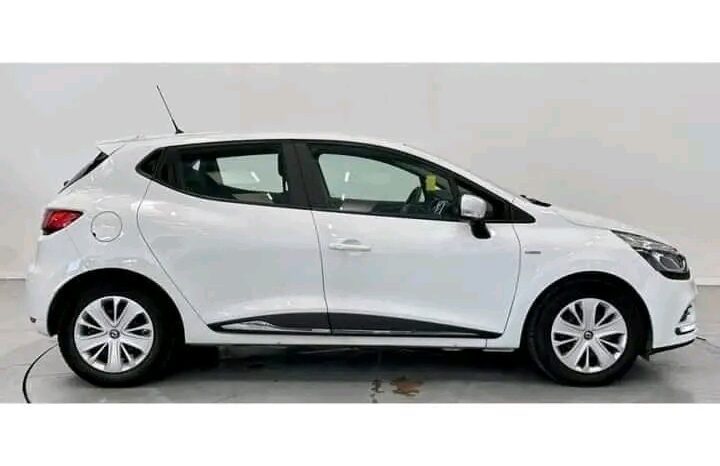 
								Renault Cliot full									