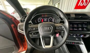 
										Audi Q3 full									