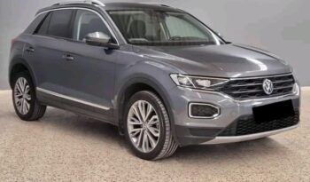 
										Volkswagen T-Roc full									