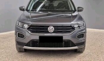 
										Volkswagen T-Roc full									