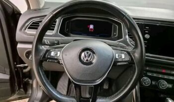 
										Volkswagen T-Roc full									