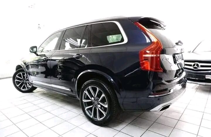 
								Volvo XC90 D5 full									