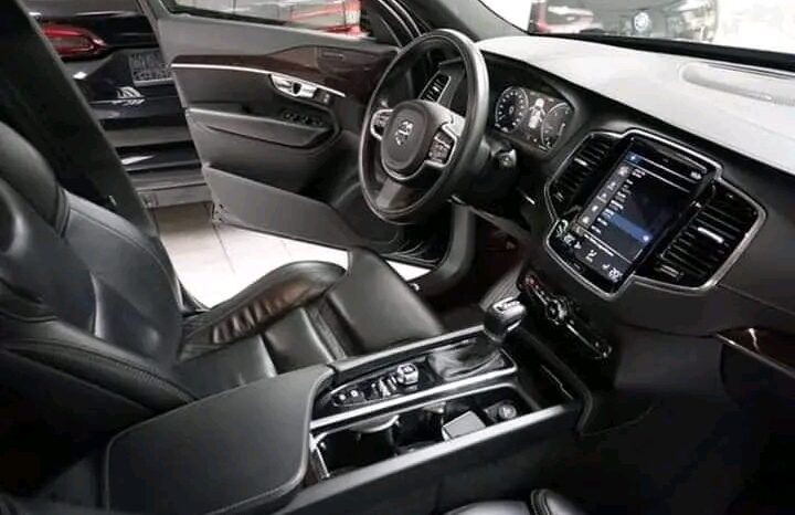 
								Volvo XC90 D5 full									