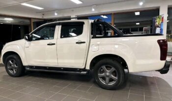 
										Isuzu D-max full									