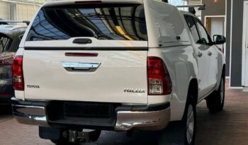 
										Toyota Hilux full									