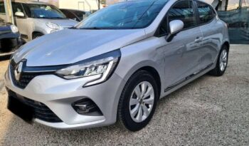 
										Renault Clio TCe 100 Zen full									