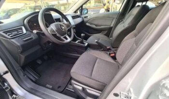 
										Renault Clio TCe 100 Zen full									